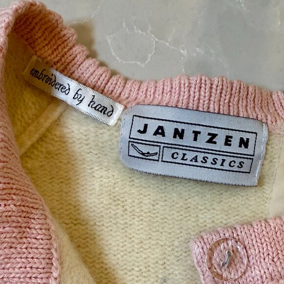 Charming Floral vintage cardigan, beautifully hand-embroidered - Picture 6 of 9